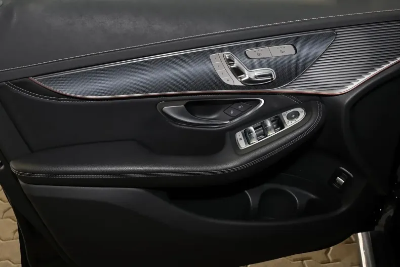 Mercedes-Benz EQC din 2021 cu 78.970 km - oferta MER152174 - foto 11