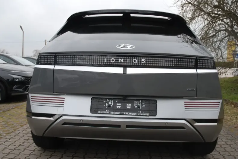 Hyundai IONIQ 5 din 2023 cu 27.420 km - oferta HYU152175 - foto 4