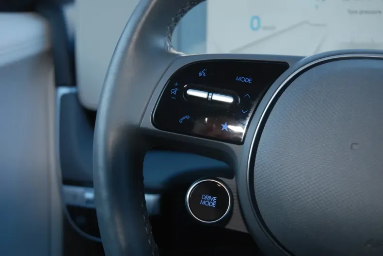 Hyundai IONIQ 5 din 2023 cu 27.420 km - oferta HYU152175 - foto 11