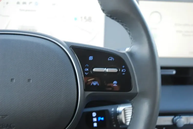 Hyundai IONIQ 5 din 2023 cu 27.420 km - oferta HYU152175 - foto 12