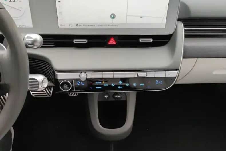 Hyundai IONIQ 5 din 2022 cu 25.900 km - oferta HYU152176 - foto 9