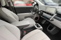 Hyundai IONIQ 5 din 2022 cu 25.900 km - oferta HYU152176 - foto 14