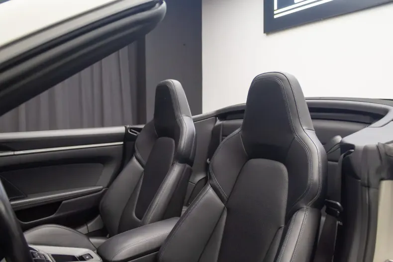 Porsche 911 din 2021 cu 31.200 km - oferta POR152177 - foto 18