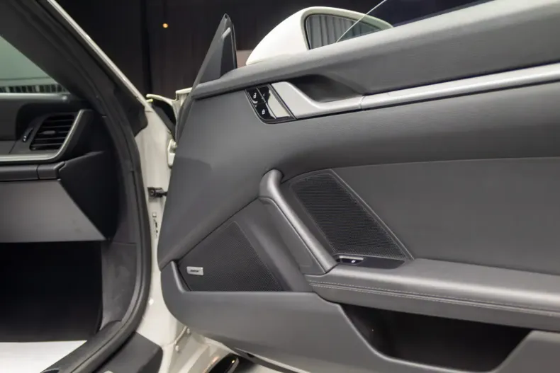 Porsche 911 din 2021 cu 31.200 km - oferta POR152177 - foto 27