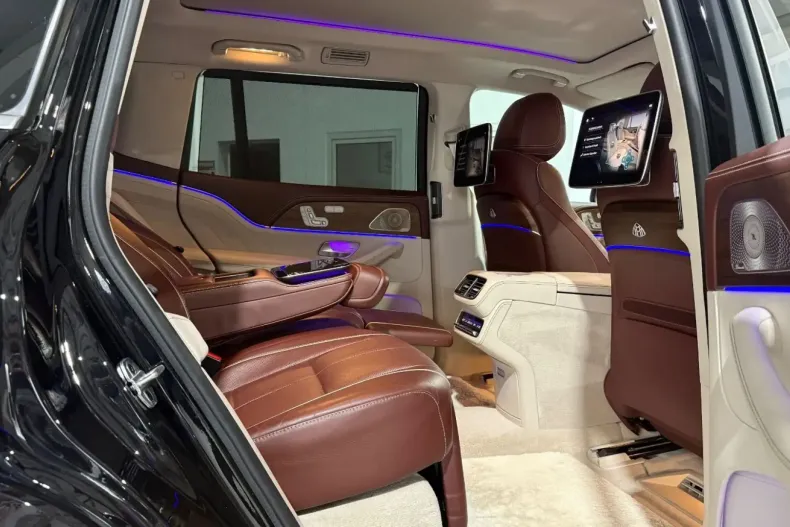 Mercedes-Benz GLS 600 din 2023 cu 47.000 km - oferta MER152178 - foto 15