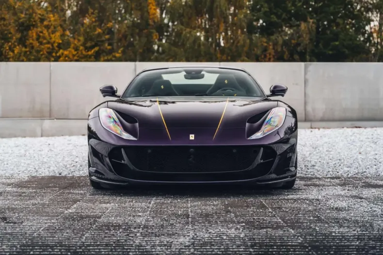 Ferrari 812 din 2024 cu 6.400 km - oferta FER152180 - foto 2