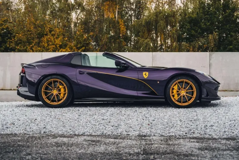 Ferrari 812 din 2024 cu 6.400 km - oferta FER152180 - foto 5