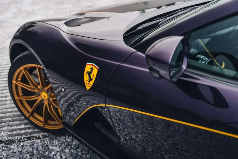 Ferrari 812 din 2024 cu 6.400 km - oferta FER152180 - foto 13