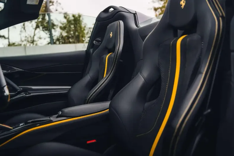 Ferrari 812 din 2024 cu 6.400 km - oferta FER152180 - foto 20