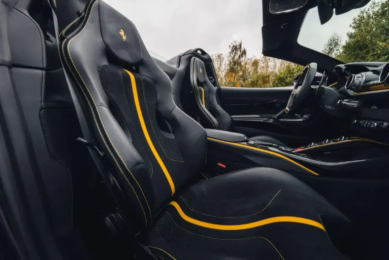 Ferrari 812 din 2024 cu 6.400 km - oferta FER152180 - foto 24