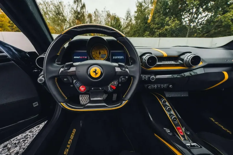 Ferrari 812 din 2024 cu 6.400 km - oferta FER152180 - foto 25