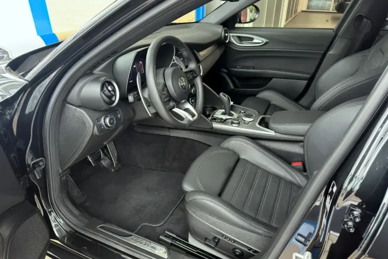 Alfa Romeo Giulia din 2024 cu 11.475 km - oferta ALF152188 - foto 15