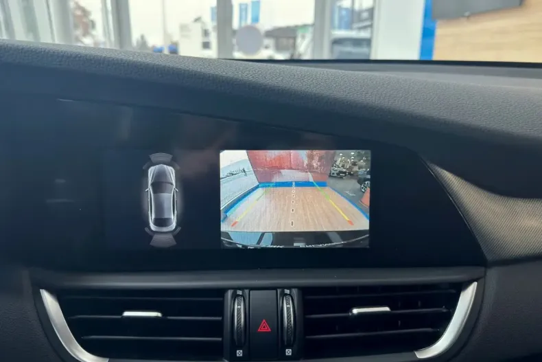 Alfa Romeo Giulia din 2024 cu 11.475 km - oferta ALF152188 - foto 20