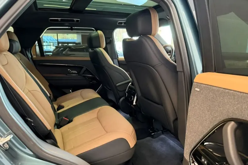 Land Rover Range Rover Sport din 2025 cu 11.200 km - oferta LAN152190 - foto 17