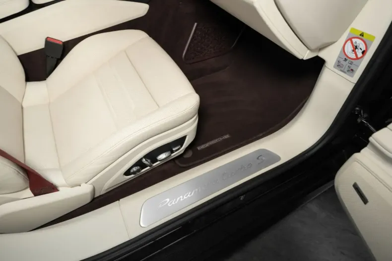 Porsche Panamera din 2021 cu 53.000 km - oferta POR152192 - foto 25