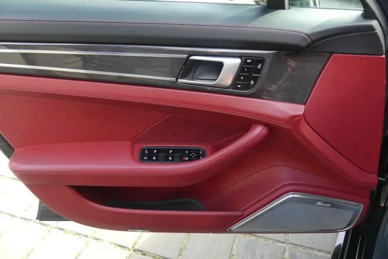 Porsche Panamera din 2021 cu 76.211 km - oferta POR152196 - foto 9