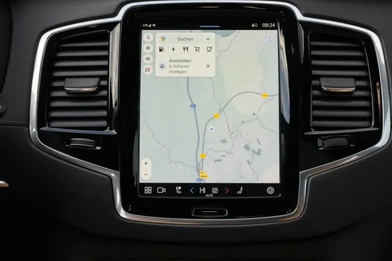 Volvo XC90 din 2024 cu 23.956 km - oferta VOL152199 - foto 11