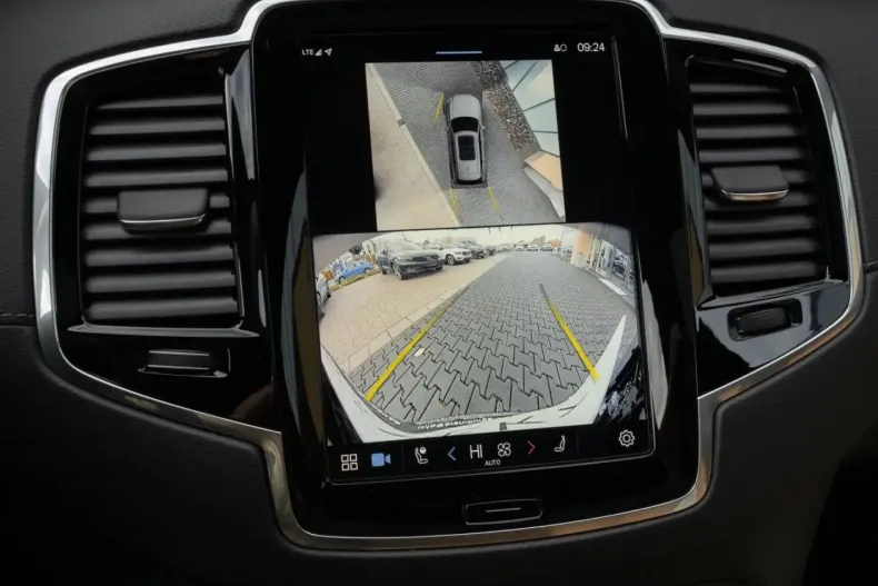 Volvo XC90 din 2024 cu 23.956 km - oferta VOL152199 - foto 14