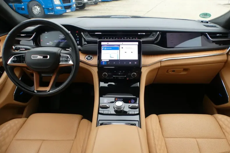 Jeep Grand Cherokee din 2023 cu 17.336 km - oferta JEE152200 - foto 24