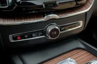 Volvo XC60 din 2024 cu 17.600 km - oferta VOL152201 - foto 17