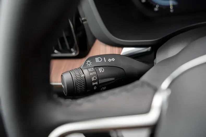 Volvo XC60 din 2024 cu 17.600 km - oferta VOL152201 - foto 22