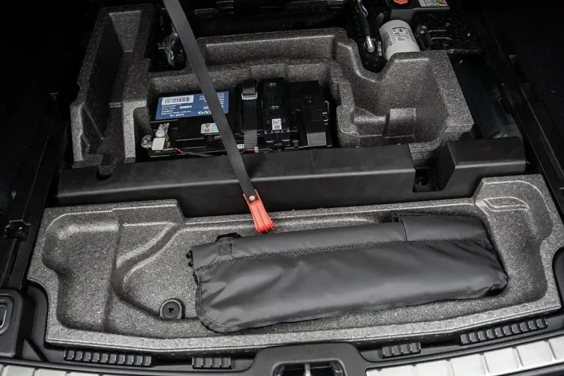 Volvo XC60 din 2024 cu 17.600 km - oferta VOL152201 - foto 28