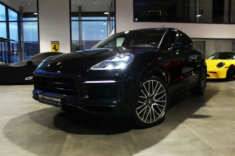 Porsche Cayenne din 2022 cu 32.000 km - oferta POR152212 - foto 1
