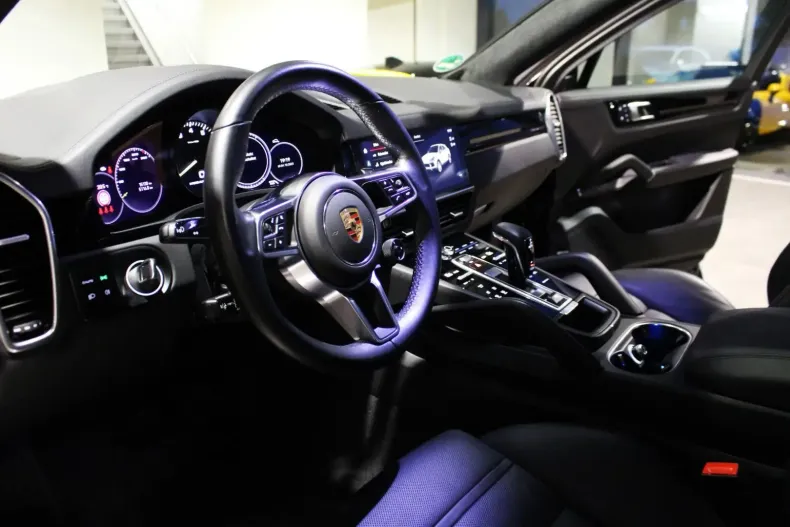 Porsche Cayenne din 2022 cu 32.000 km - oferta POR152212 - foto 2