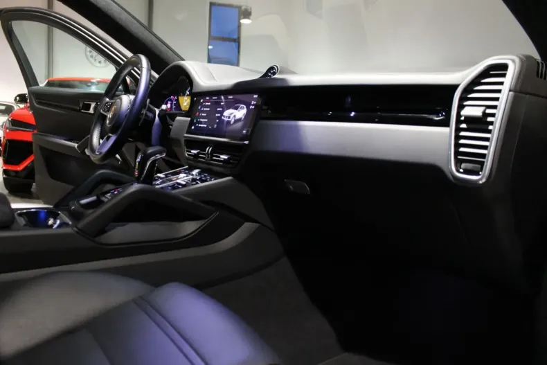 Porsche Cayenne din 2022 cu 32.000 km - oferta POR152212 - foto 7