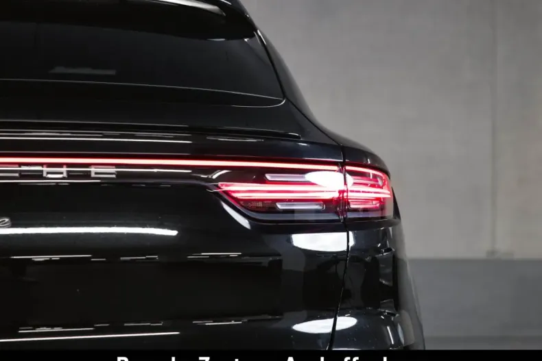 Porsche Cayenne din 2023 cu 23.100 km - oferta POR152215 - foto 7