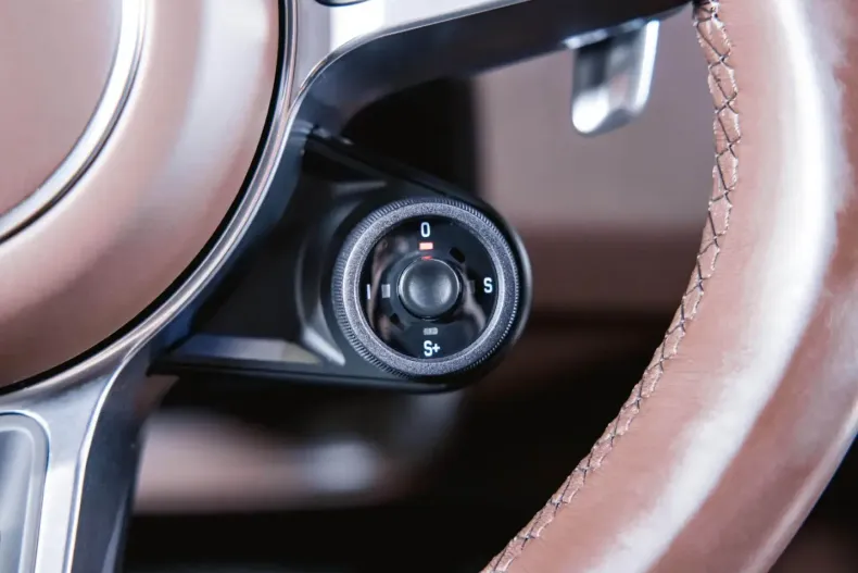 Porsche Cayenne din 2023 cu 23.100 km - oferta POR152215 - foto 33