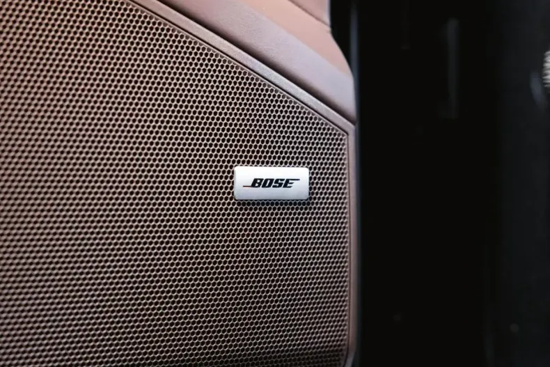 Porsche Cayenne din 2023 cu 23.100 km - oferta POR152215 - foto 47