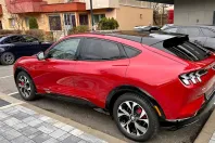 Ford Mustang Mach-E din 2022 cu 9.700 km - oferta FOR152216 - foto 6