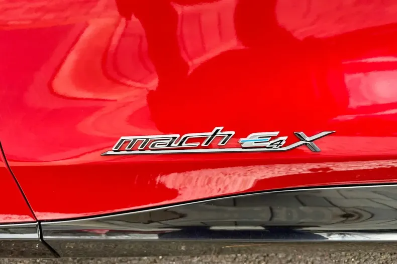 Ford Mustang Mach-E din 2022 cu 9.700 km - oferta FOR152216 - foto 19