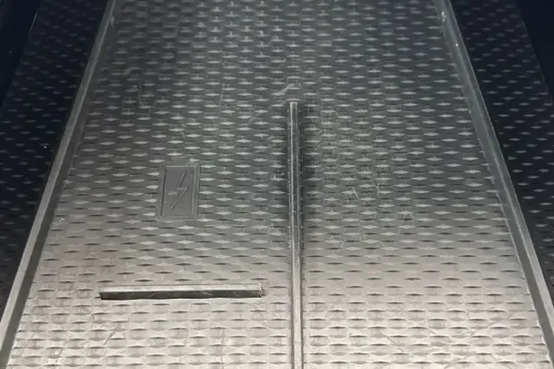 Ford Mustang Mach-E din 2022 cu 9.700 km - oferta FOR152216 - foto 20