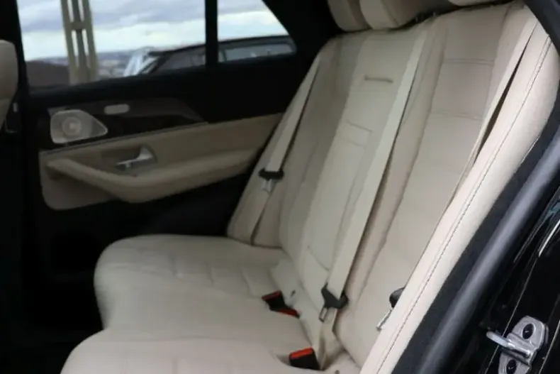 Mercedes-Benz GLE 350 din 2021 cu 84.750 km - oferta MER152218 - foto 17