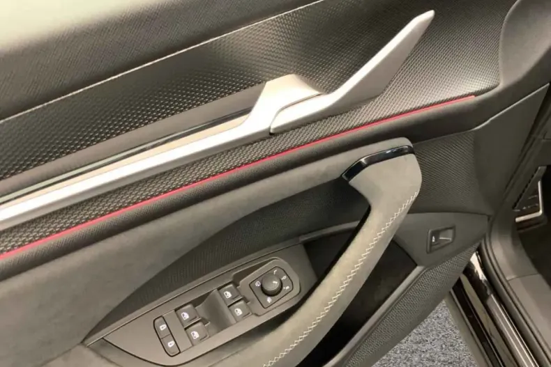 Skoda Kodiaq din 2025 cu 8.400 km - oferta SKO152220 - foto 8