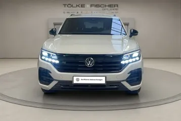Volkswagen Touareg din 2021 - oferta VOL152228