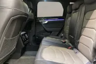 Volkswagen Touareg din 2021 cu 72.569 km - oferta VOL152228 - foto 14