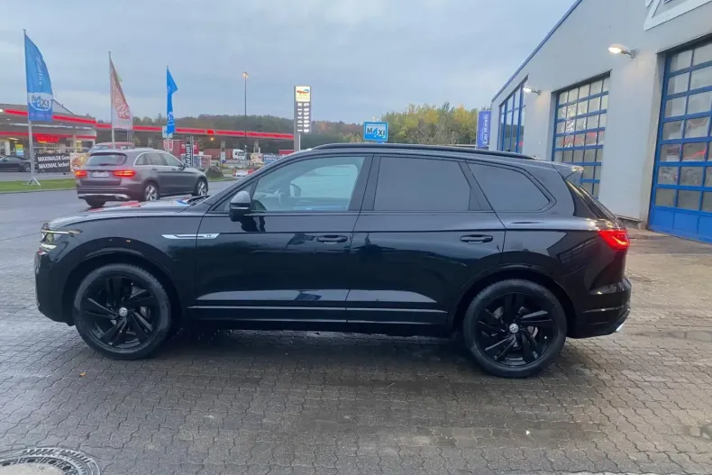 Volkswagen Touareg din 2020 cu 85.000 km - oferta VOL152229 - foto 2