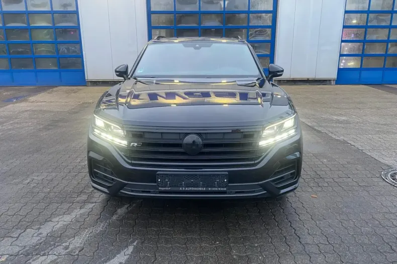 Volkswagen Touareg din 2020 cu 85.000 km - oferta VOL152229 - foto 3
