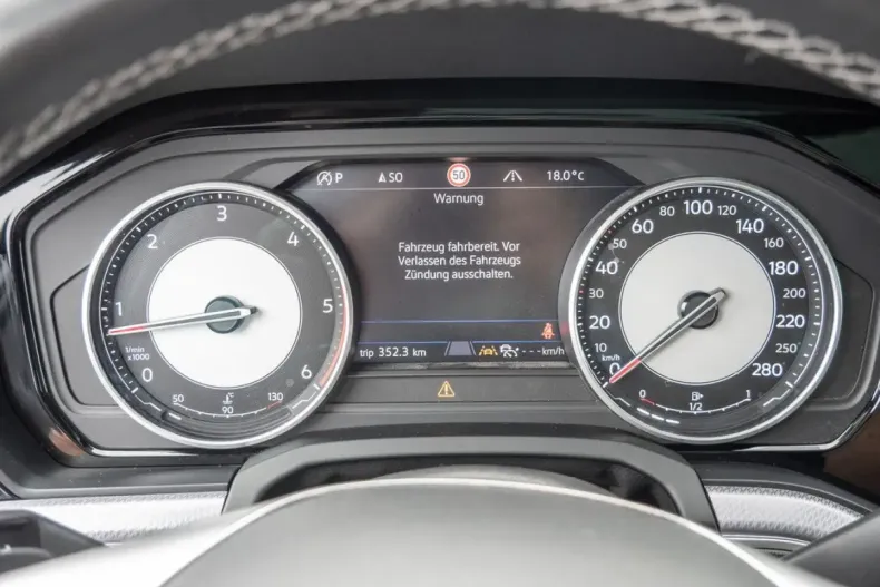 Volkswagen Touareg din 2020 cu 63.046 km - oferta VOL152230 - foto 12