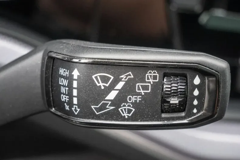 Volkswagen Touareg din 2020 cu 63.046 km - oferta VOL152230 - foto 13