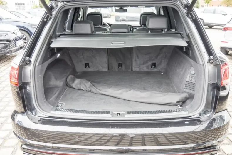 Volkswagen Touareg din 2020 cu 63.046 km - oferta VOL152230 - foto 18