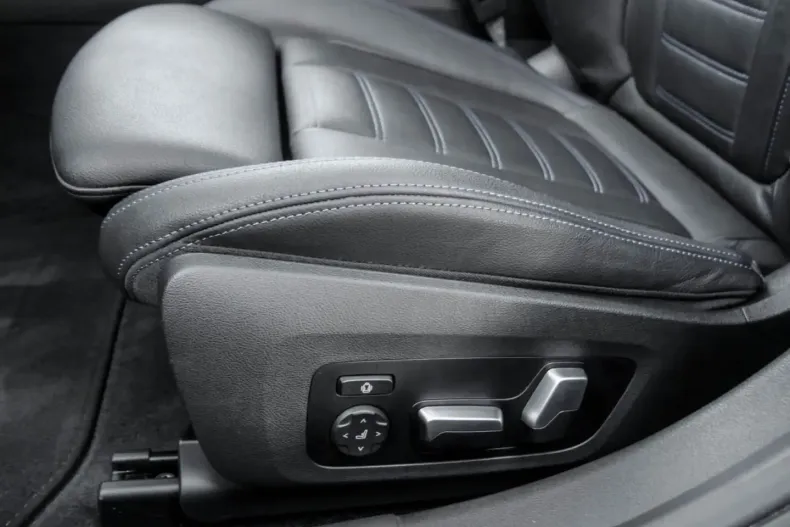 BMW 330 din 2021 cu 29.206 km - oferta BMW152233 - foto 13