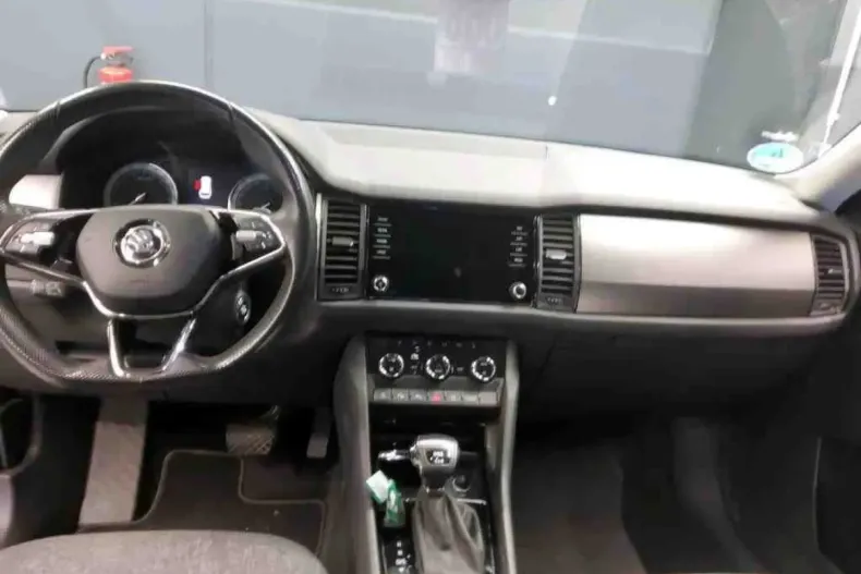 Skoda Kodiaq din 2021 cu 73.670 km - oferta SKO152237 - foto 6
