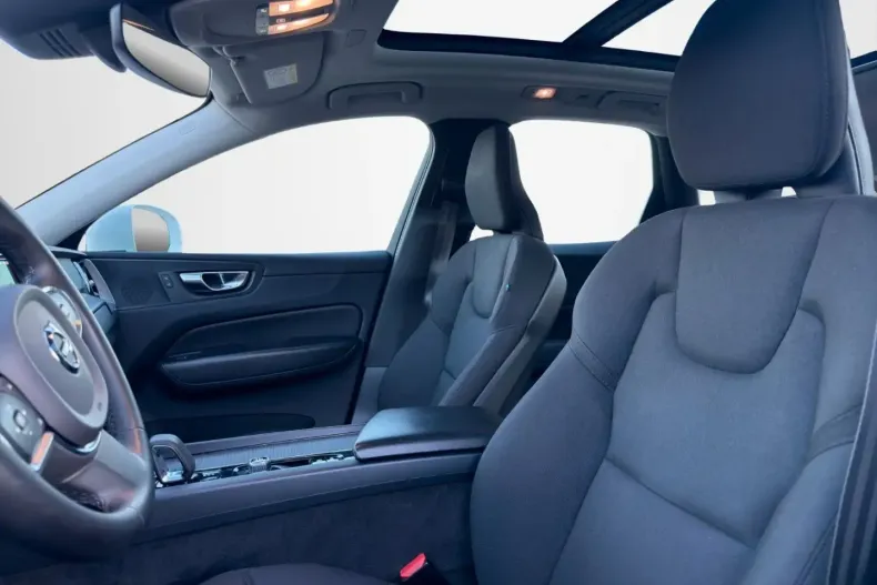 Volvo XC60 din 2021 cu 63.000 km - oferta VOL152245 - foto 7