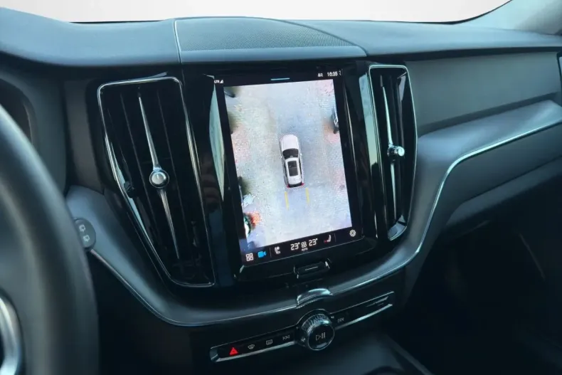 Volvo XC60 din 2021 cu 63.000 km - oferta VOL152245 - foto 13