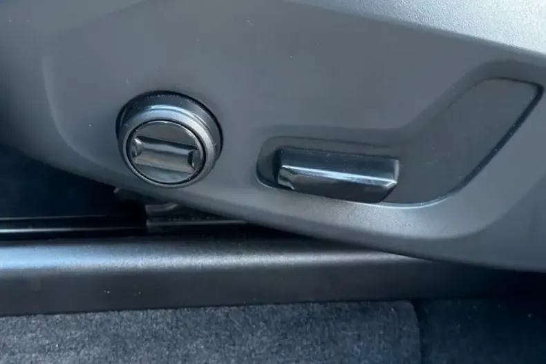 Volvo XC60 din 2021 cu 63.000 km - oferta VOL152245 - foto 18