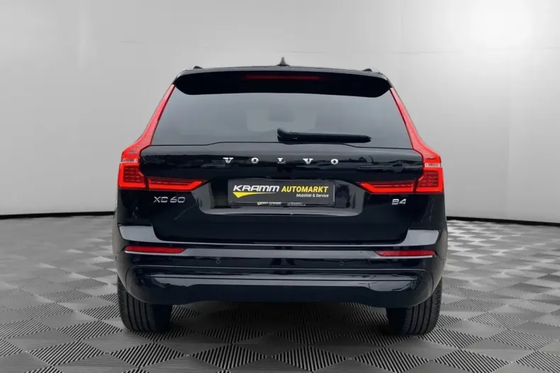 Volvo XC60 din 2022 cu 57.377 km - oferta VOL152249 - foto 5